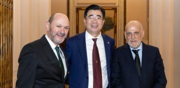 开云在线-记者：中国足协与西甲合作为3年，将派中国教练赴西甲培训