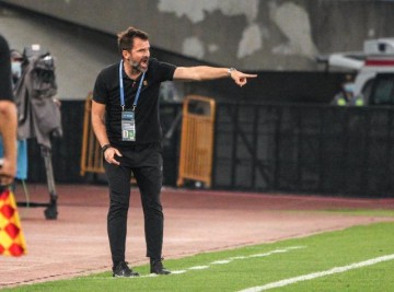 开云最新登录地址-莱科9轮不败总结：遗憾丢掉一些积分 理解外援出走